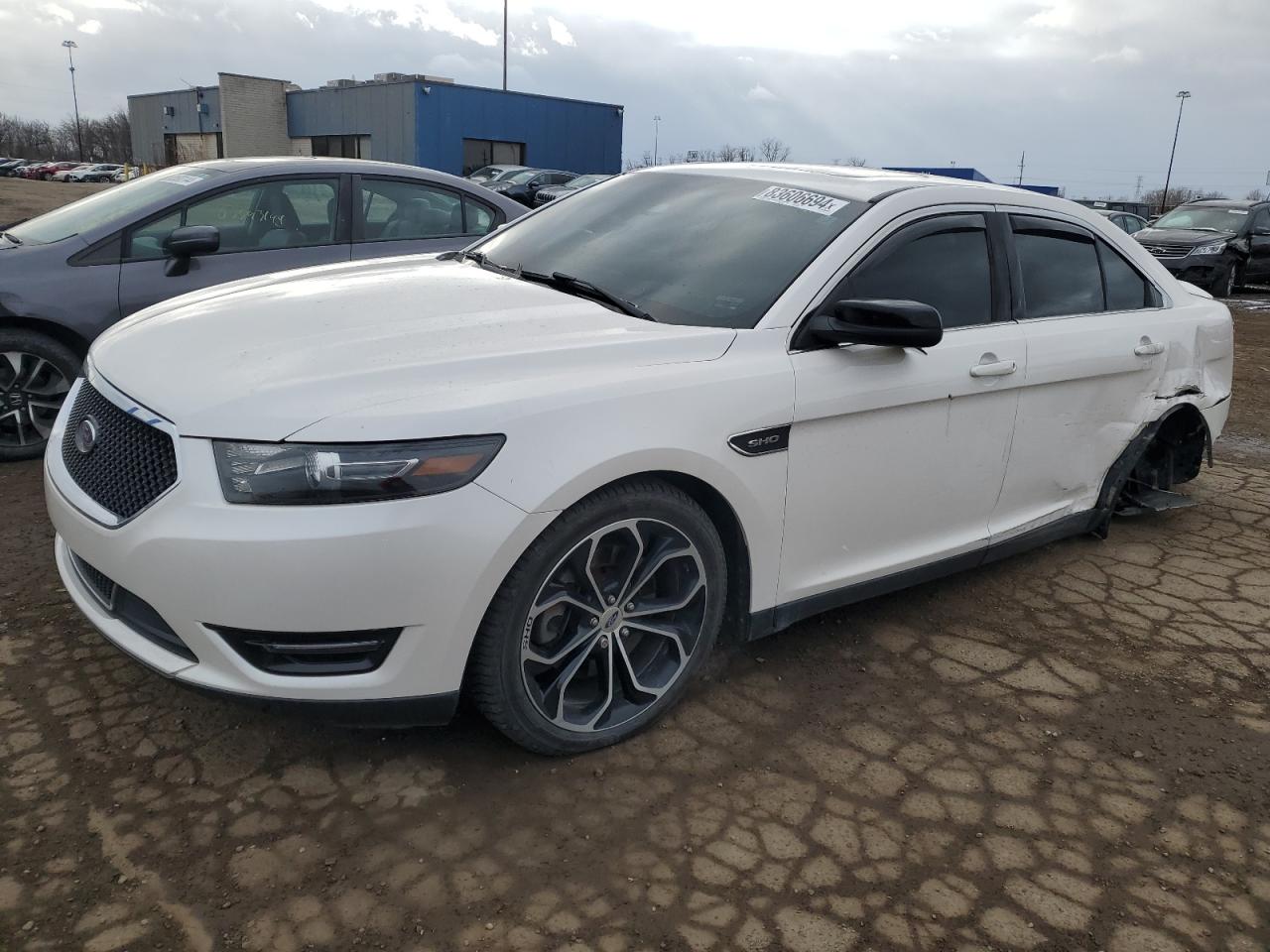 FORD TAURUS SHO 2016