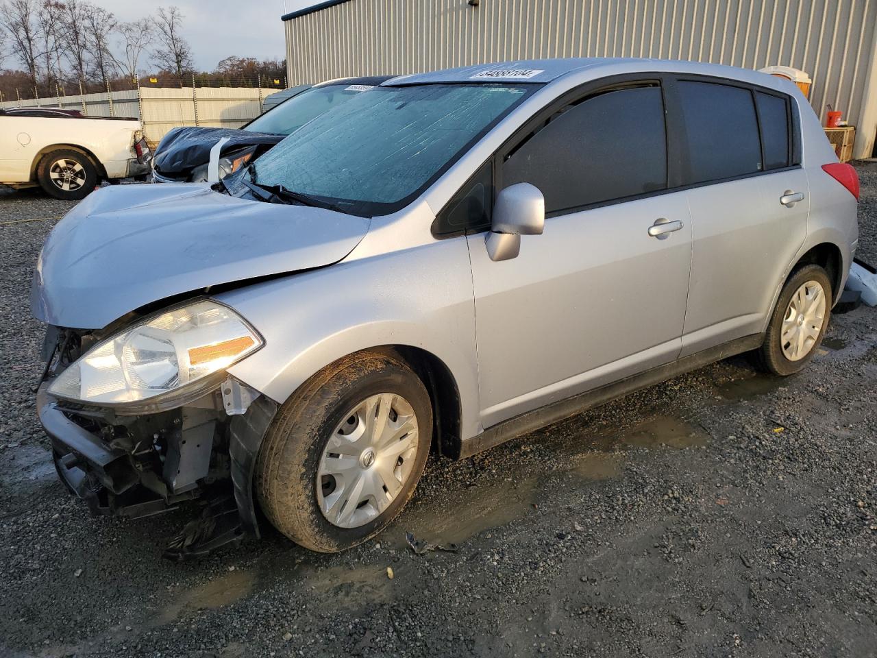 NISSAN VERSA S 2011