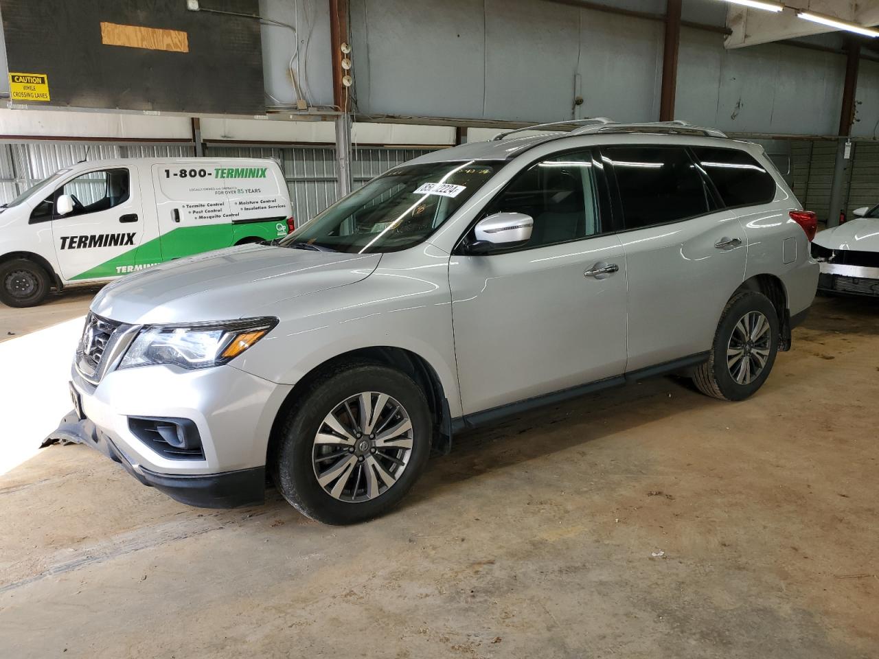 NISSAN PATHFINDER 2019