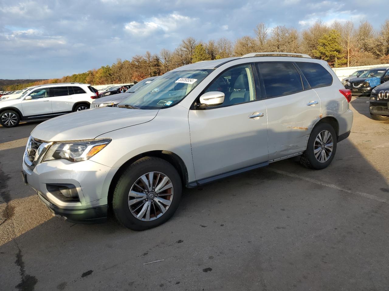 NISSAN PATHFINDER 2019