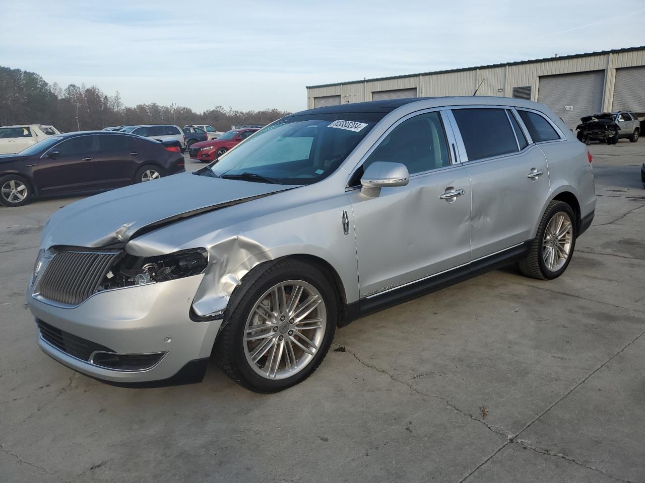 LINCOLN MKT 2013