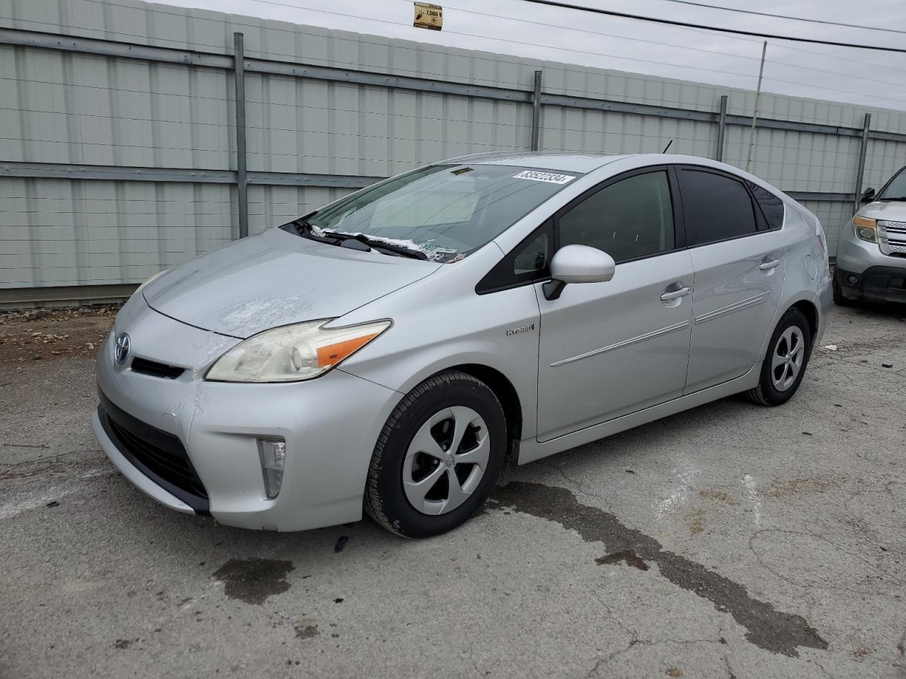TOYOTA PRIUS 2013