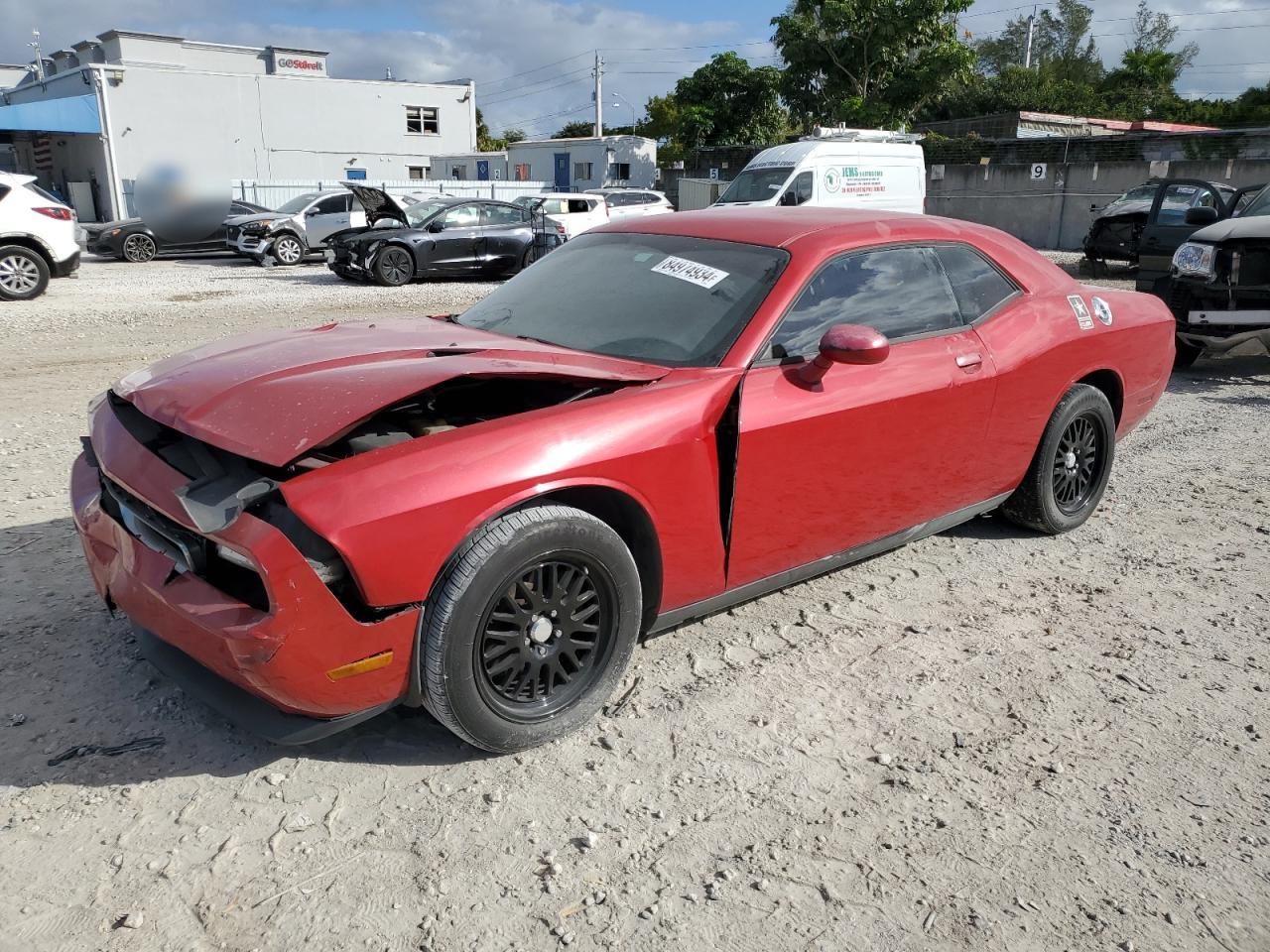 DODGE CHALLENGER 2011