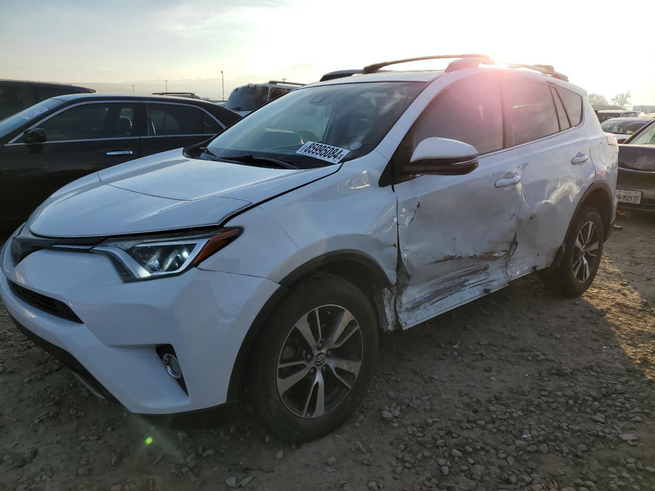 TOYOTA RAV4 ADVEN 2018