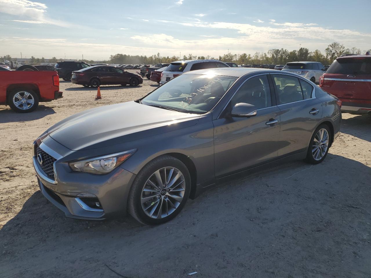 INFINITI Q50 LUXE 2024