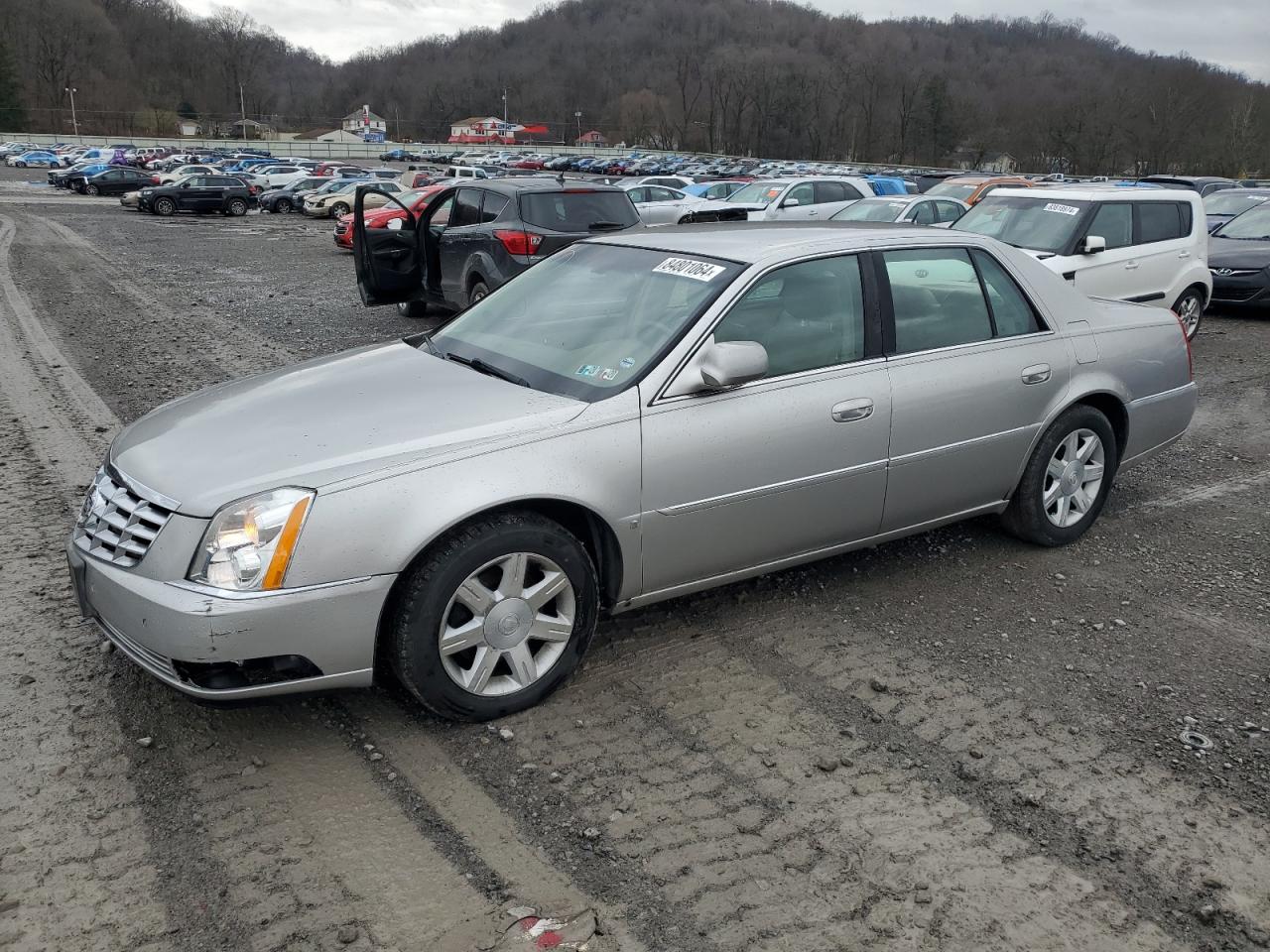 CADILLAC DTS 2006