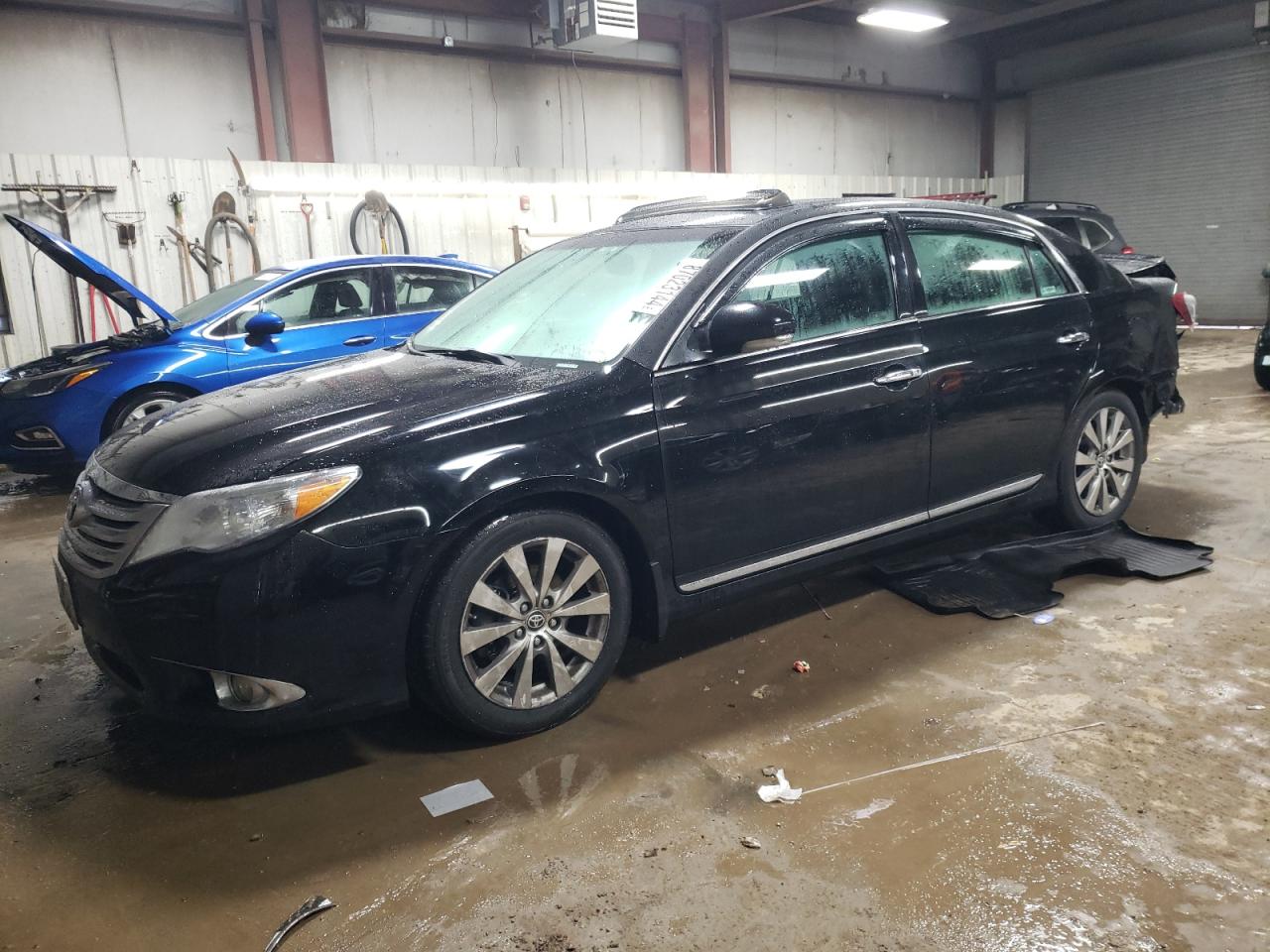 TOYOTA AVALON BAS 2011
