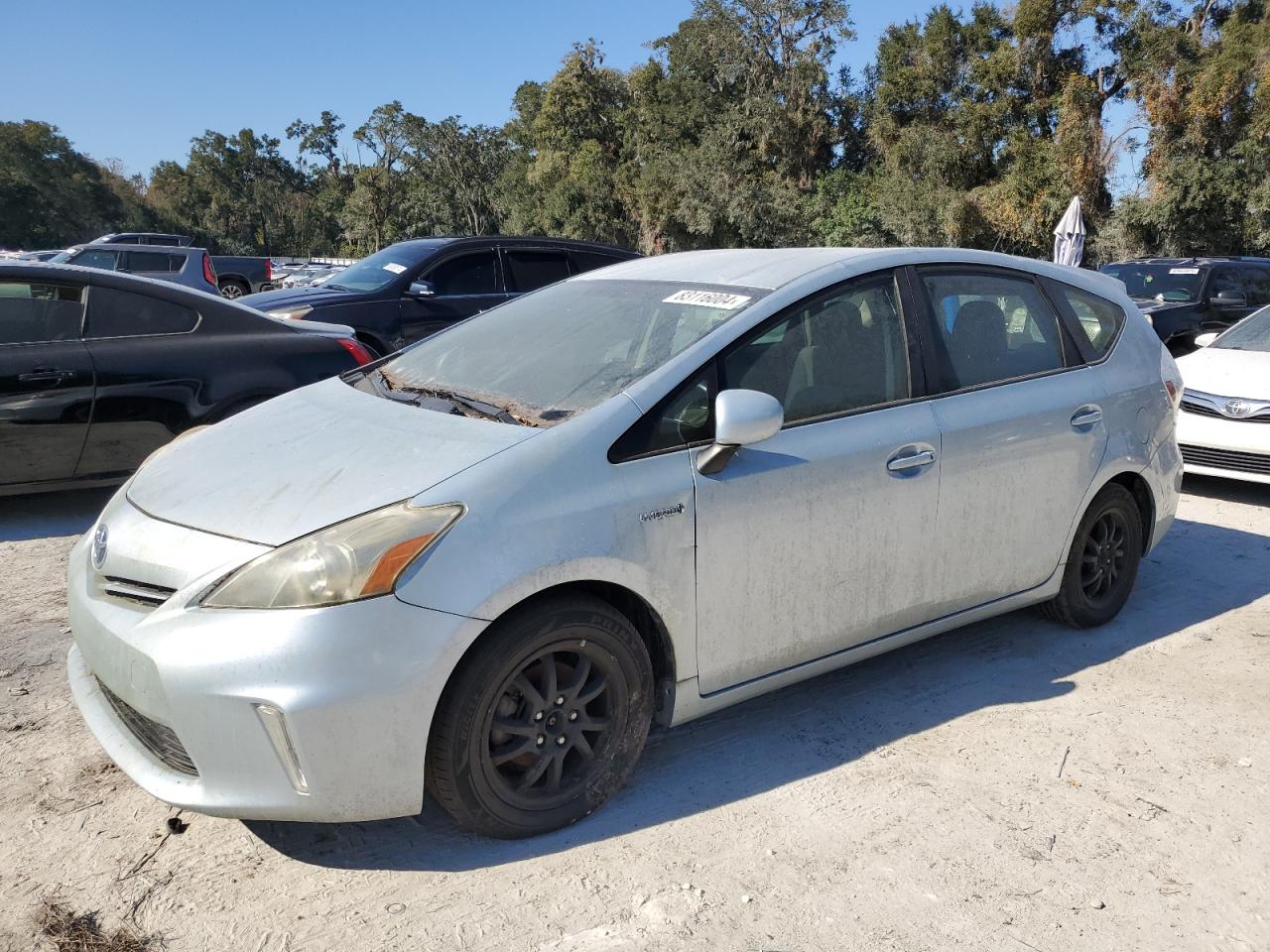 TOYOTA PRIUS V 2012