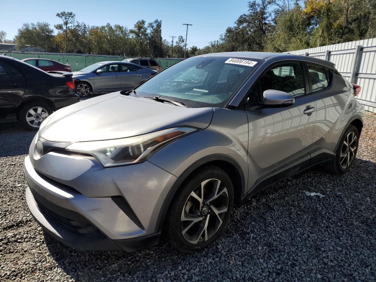 TOYOTA C-HR XLE 2018
