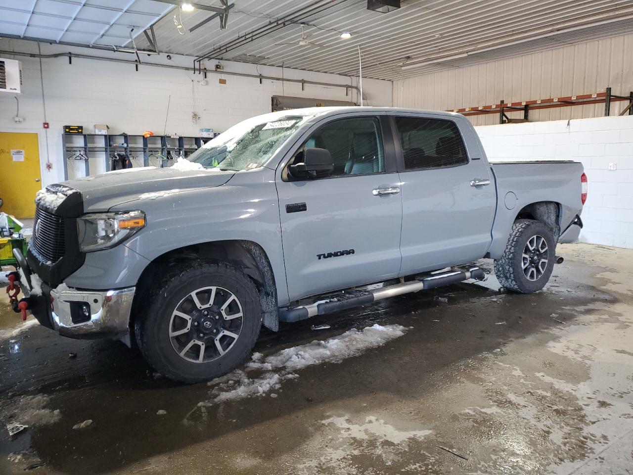 TOYOTA TUNDRA CRE 2018