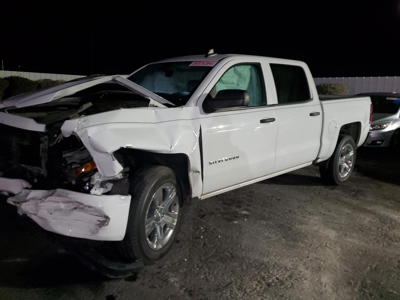 CHEVROLET SILVERADO 2018