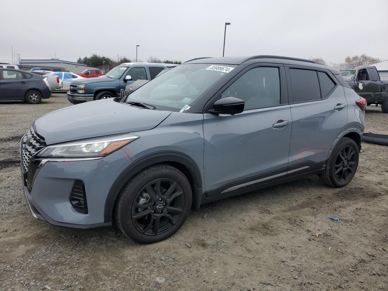 NISSAN KICKS SR 2023