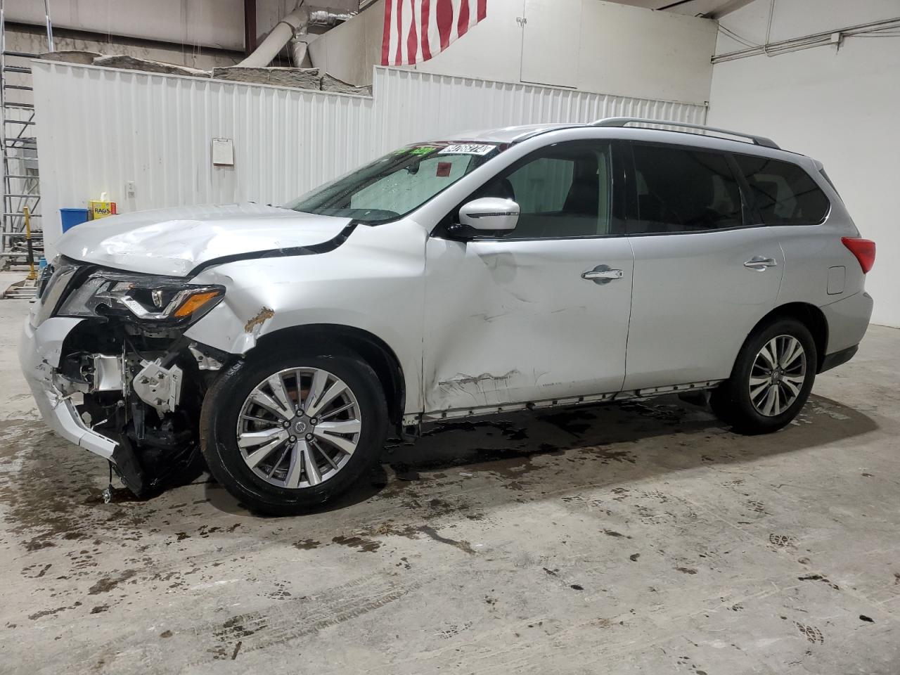 NISSAN PATHFINDER 2020