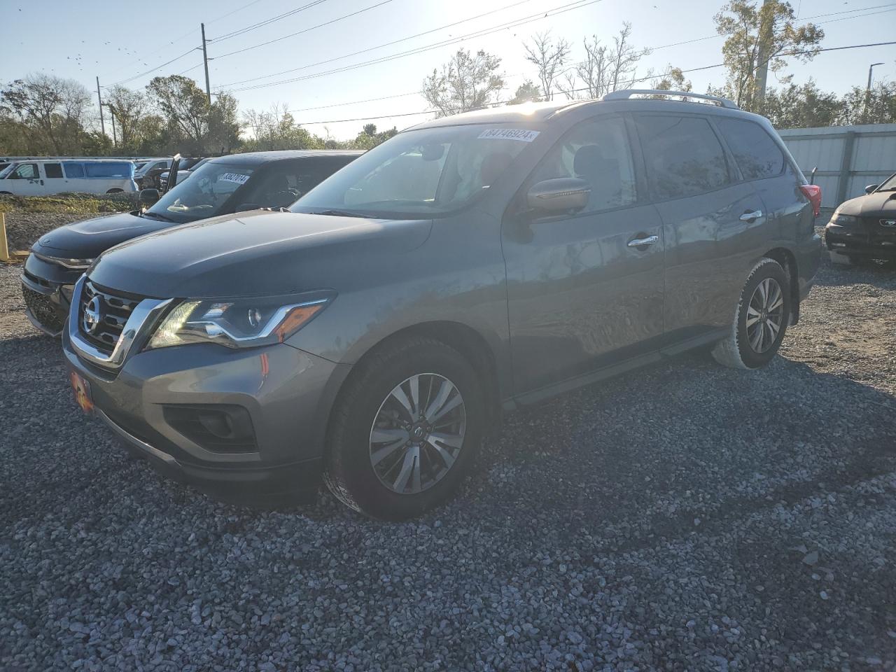 NISSAN PATHFINDER 2017