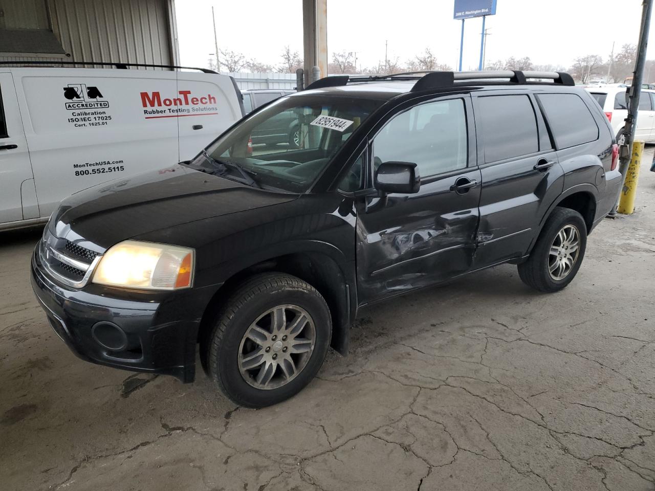 MITSUBISHI ENDEAVOR L 2006