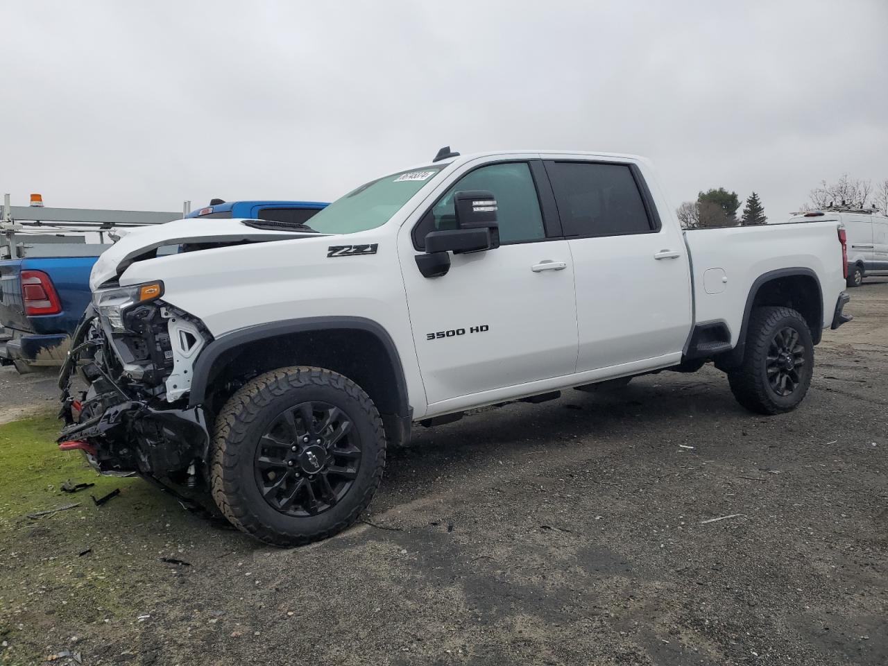 CHEVROLET SILVERADO 2025