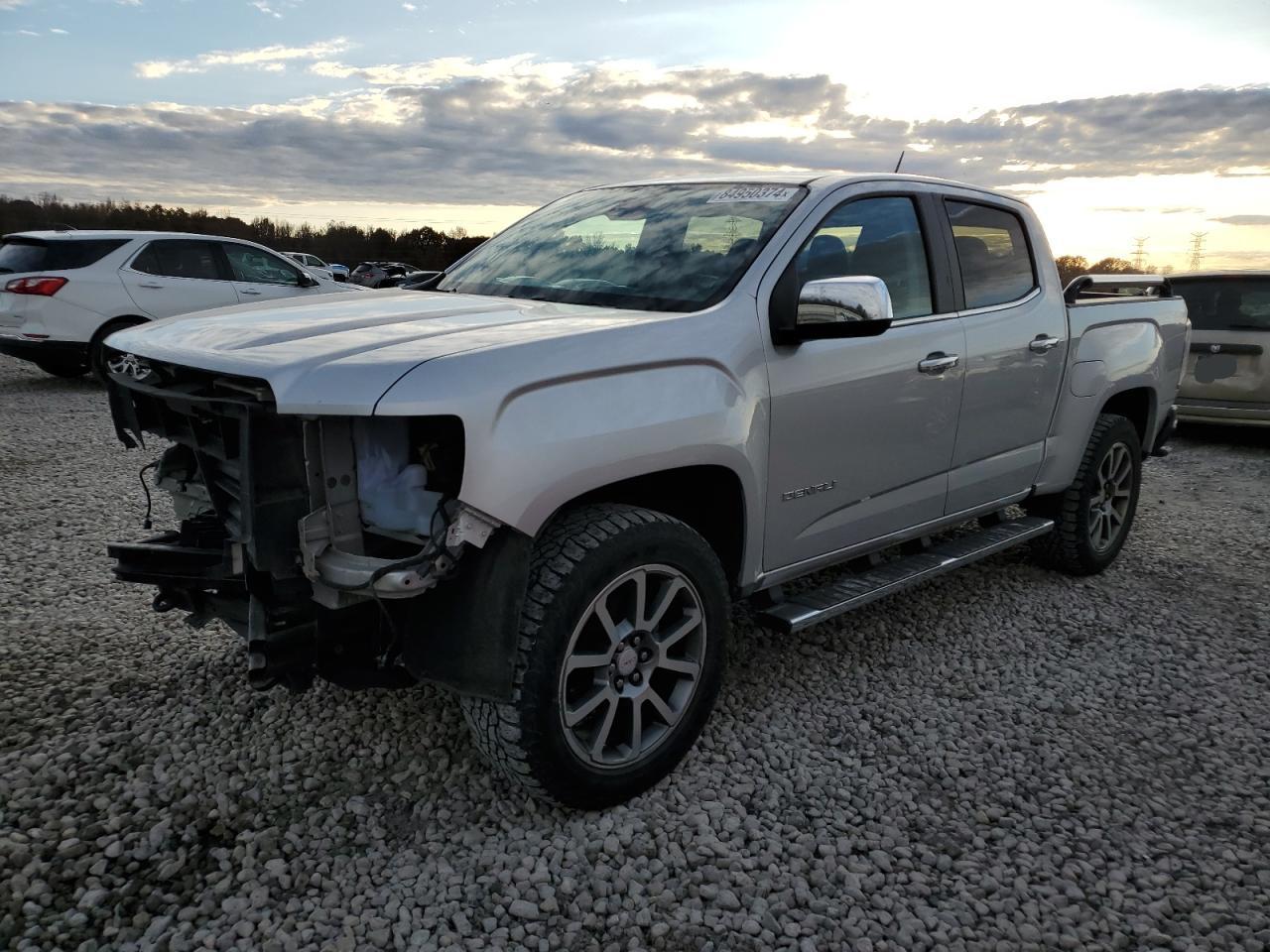 GMC CANYON DEN 2017