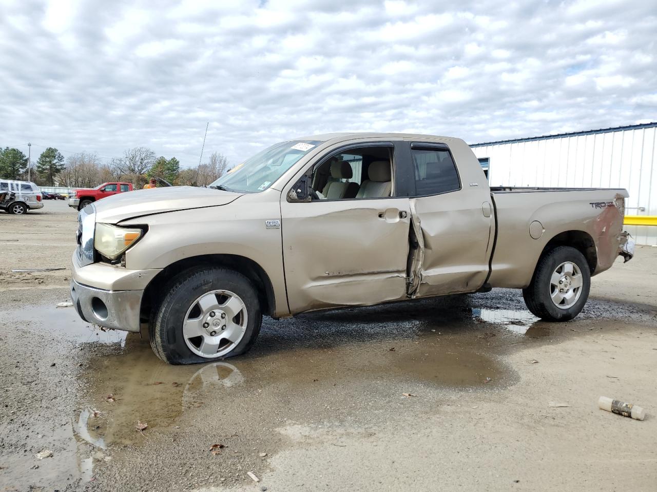 TOYOTA TUNDRA DOU 2007