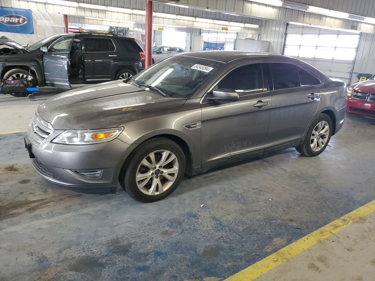 FORD TAURUS SEL 2012