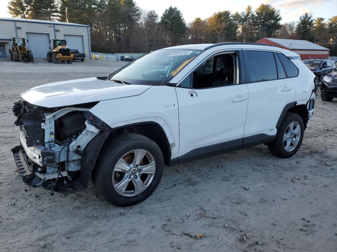 TOYOTA RAV4 LE 2021