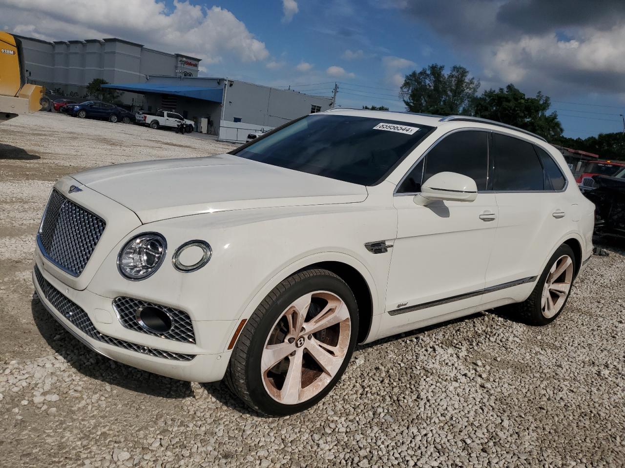BENTLEY BENTAYGA 2020