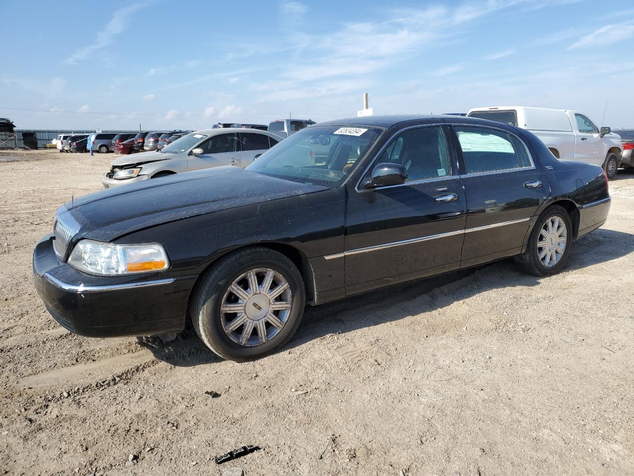 LINCOLN TOWN CAR S 2011
