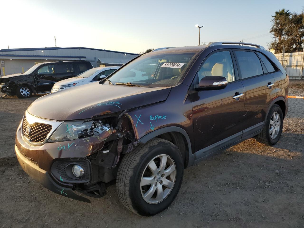 KIA SORENTO LX 2013