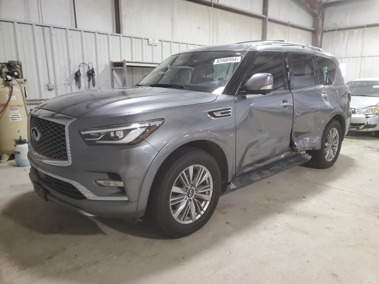 INFINITI QX80 BASE 2018