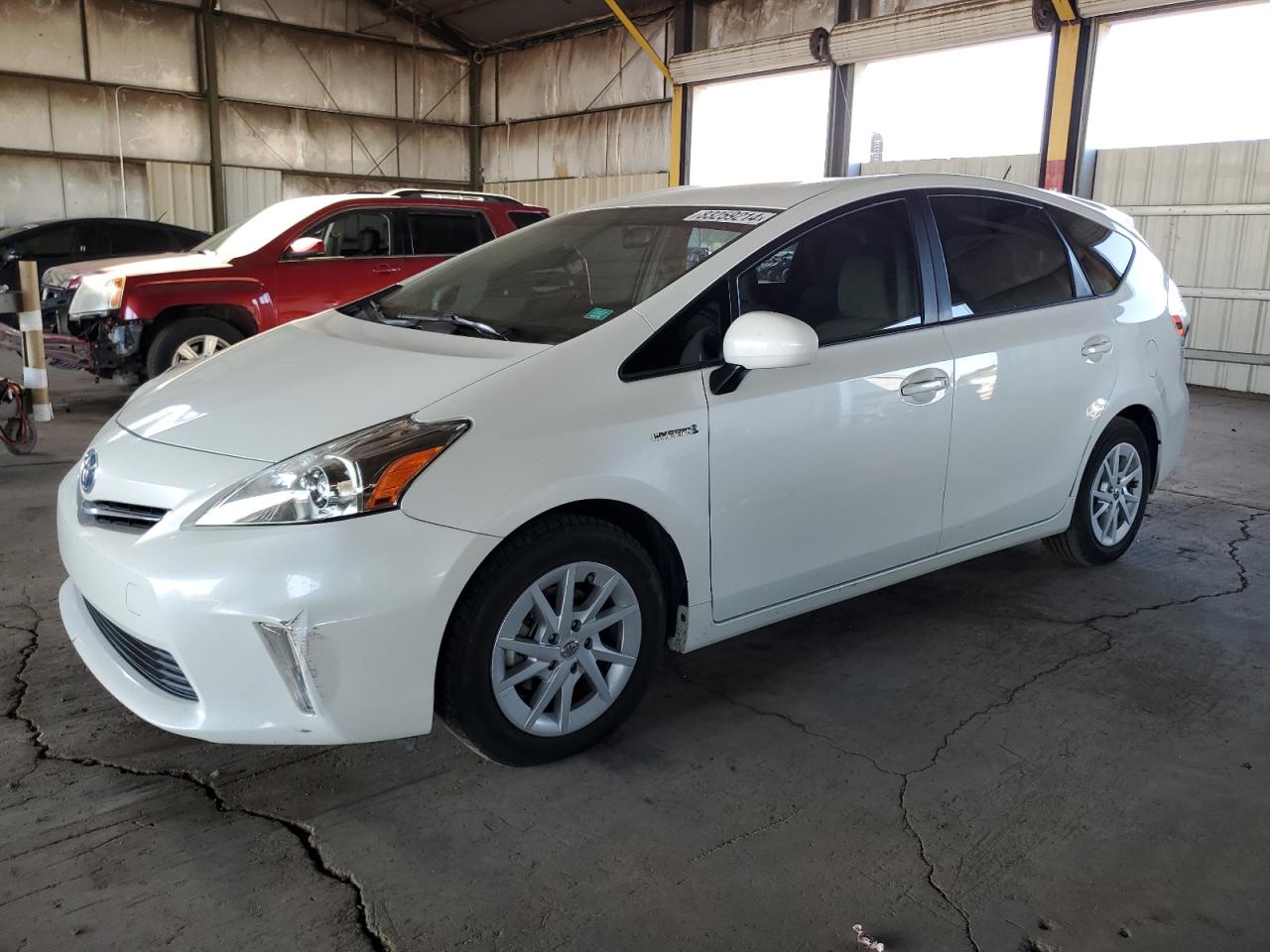 TOYOTA PRIUS V 2012