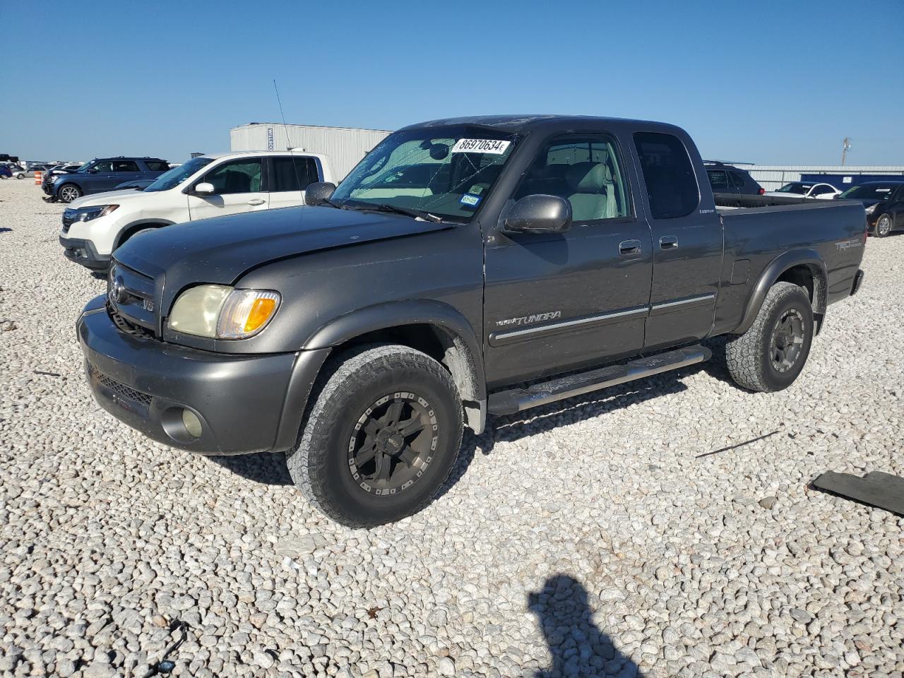 TOYOTA TUNDRA ACC 2003