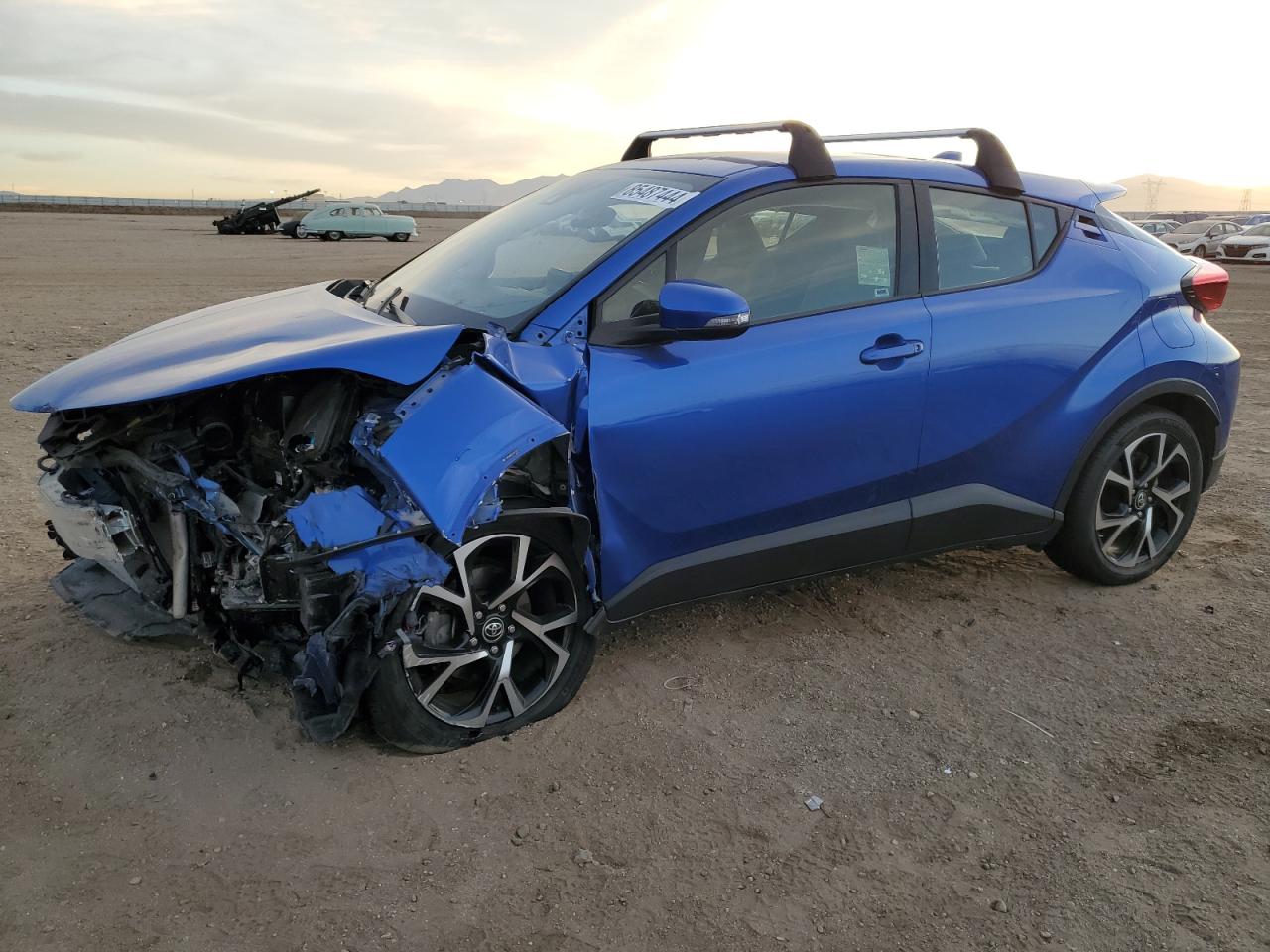 TOYOTA C-HR XLE 2019