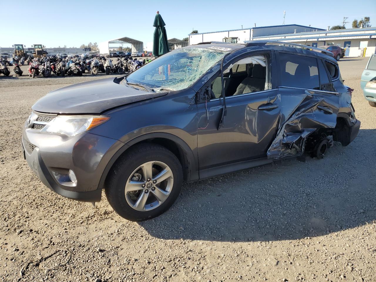TOYOTA RAV4 XLE 2015