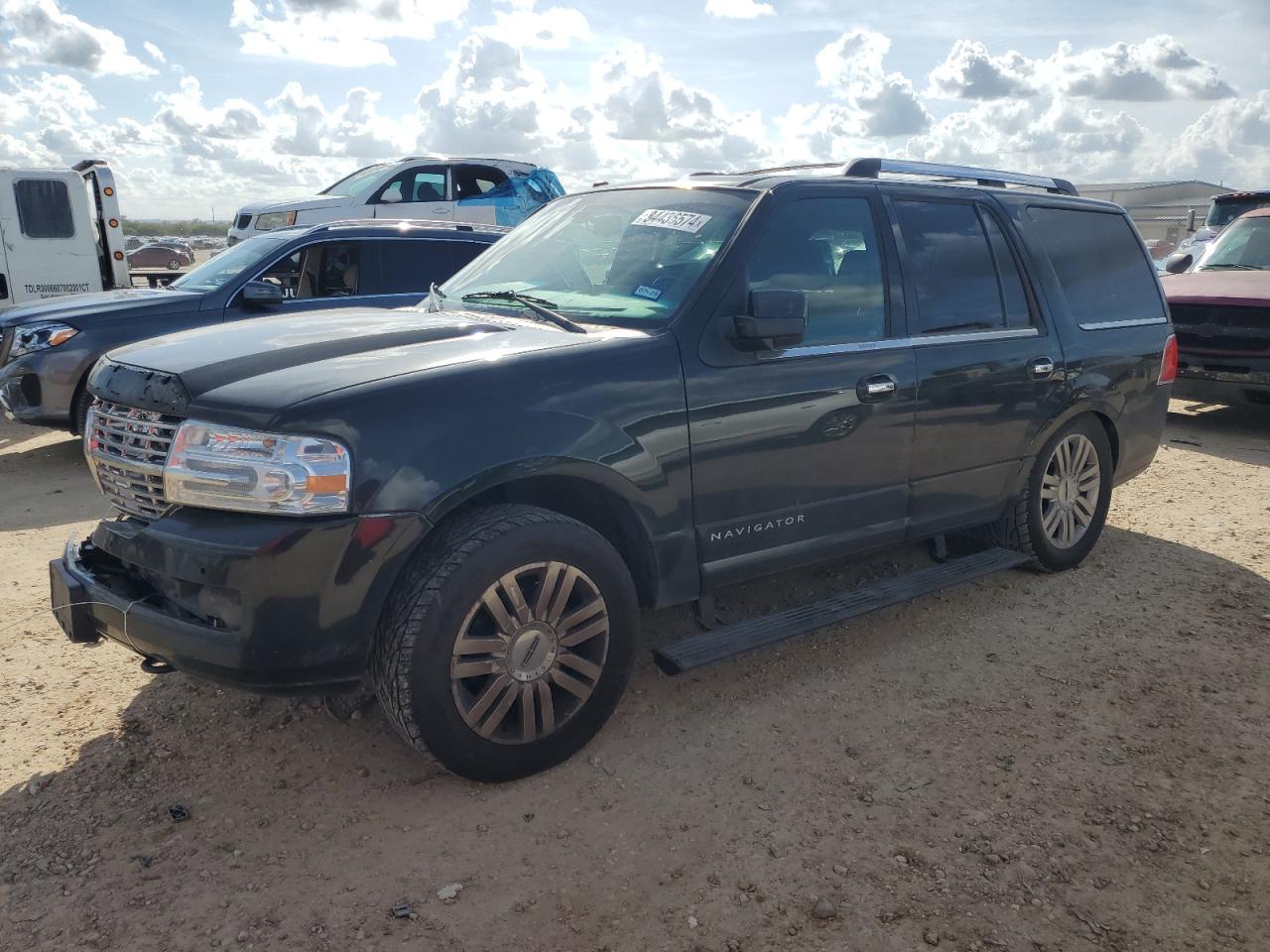 LINCOLN NAVIGATOR 2012