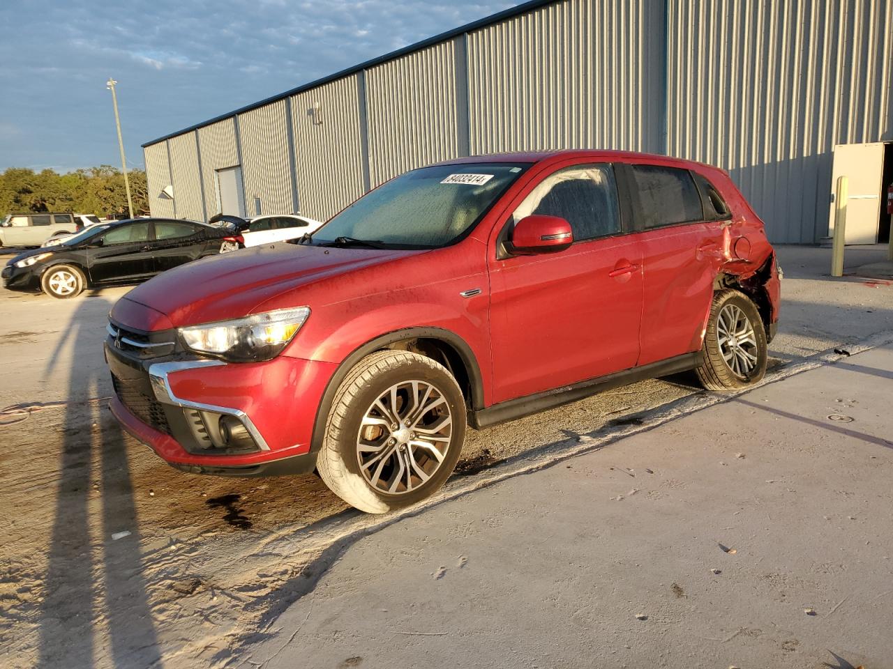 MITSUBISHI OUTLANDER 2018