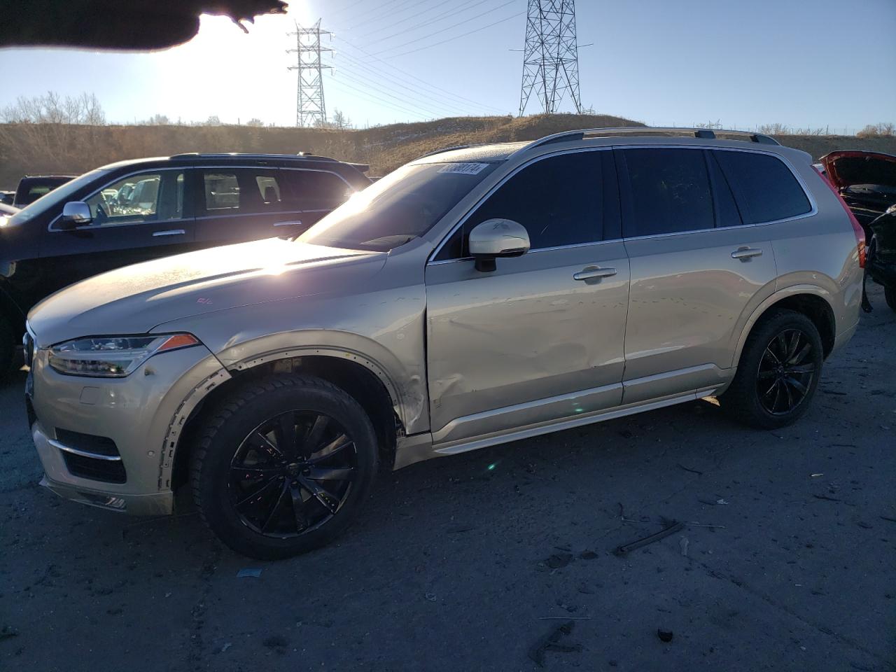 VOLVO XC90 T6 2016