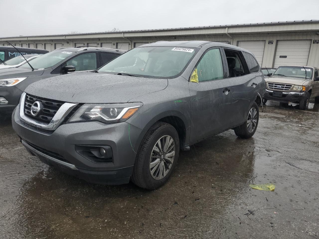 NISSAN PATHFINDER 2018