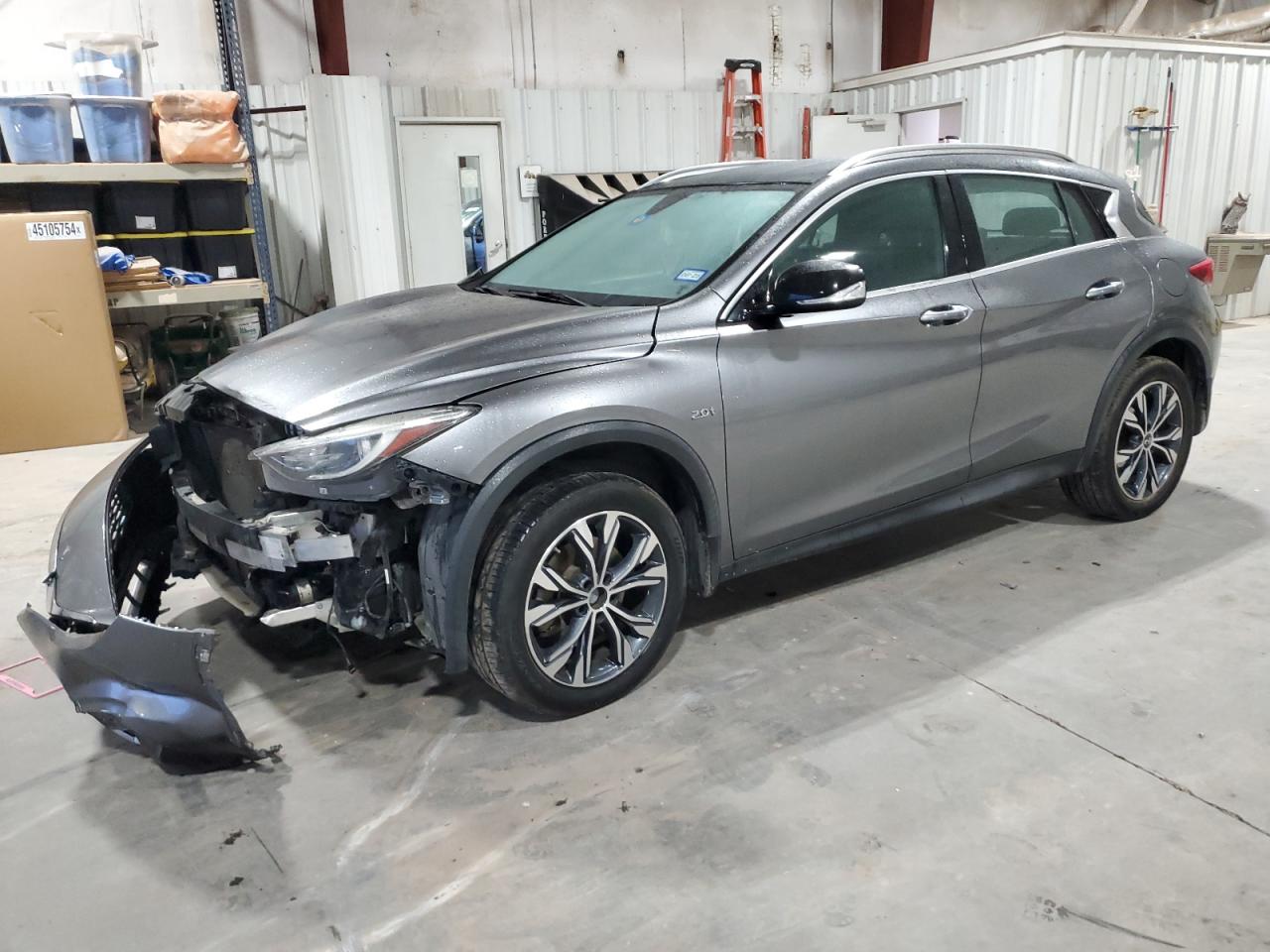 INFINITI QX30 BASE 2017
