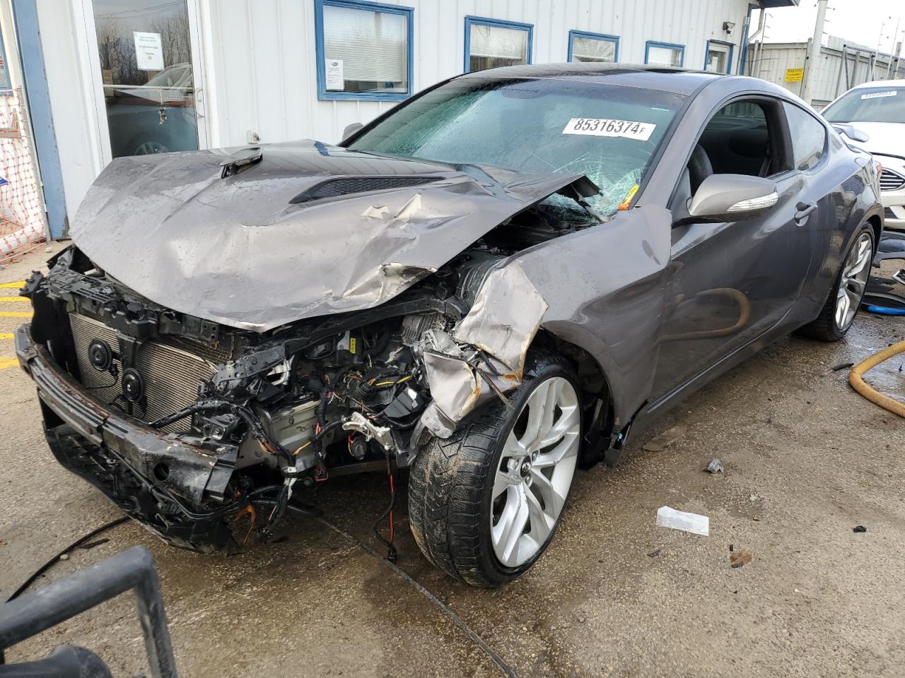 HYUNDAI GENESIS CO 2013
