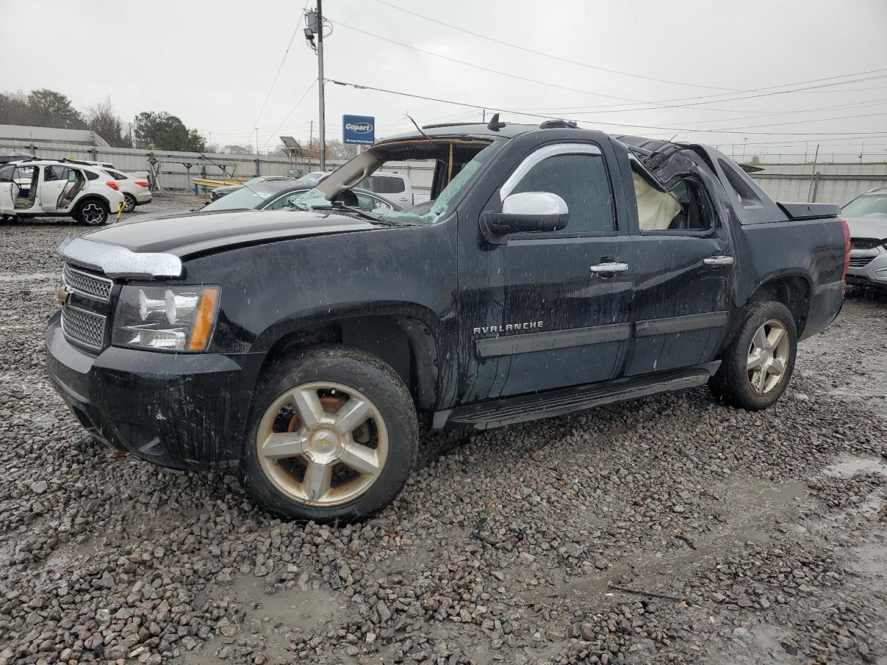 CHEVROLET AVALANCHE 2011