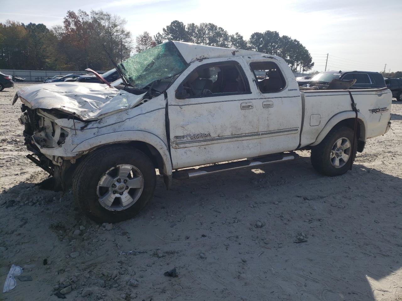 TOYOTA TUNDRA ACC 2003