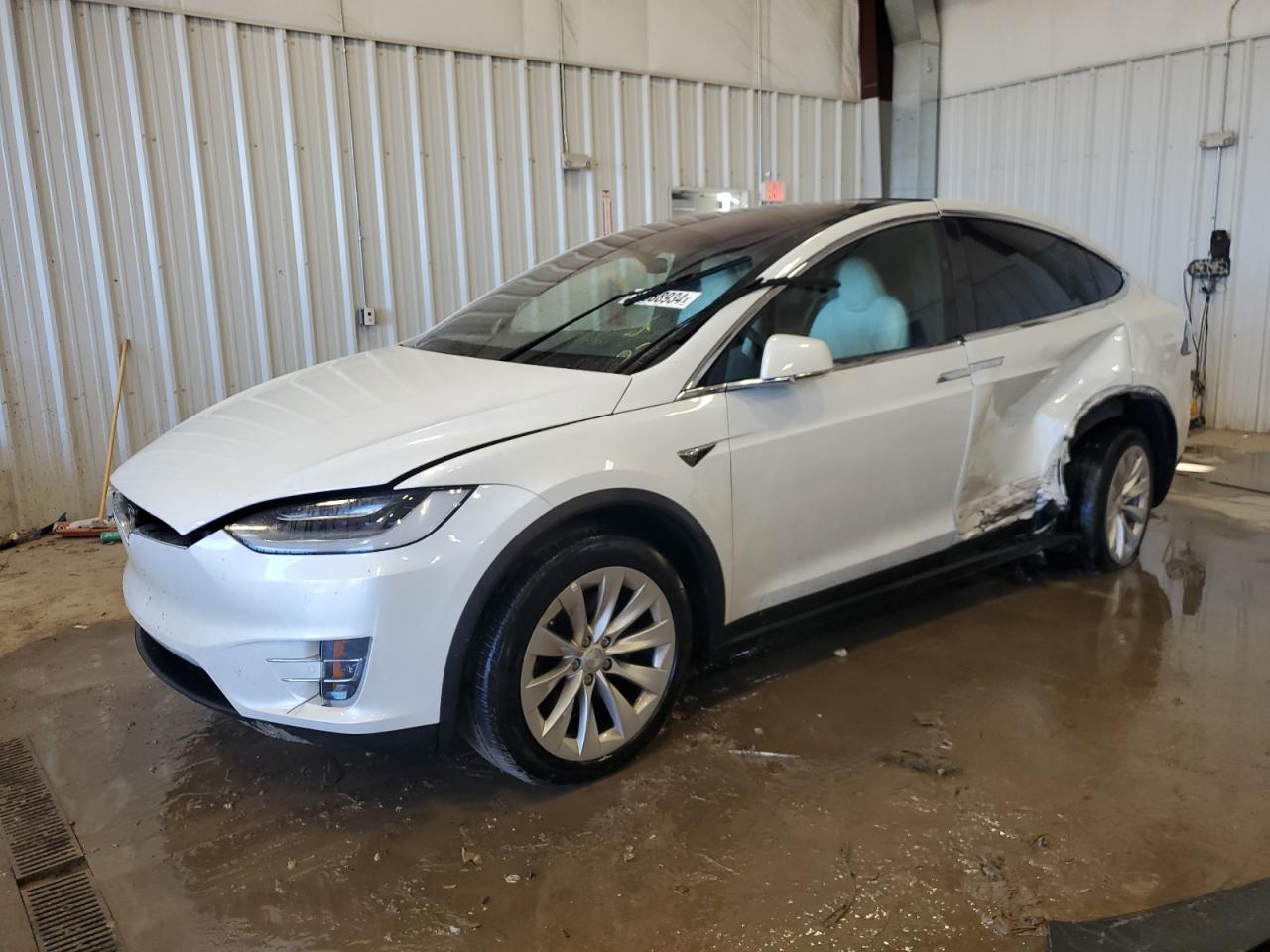 TESLA MODEL X 2020