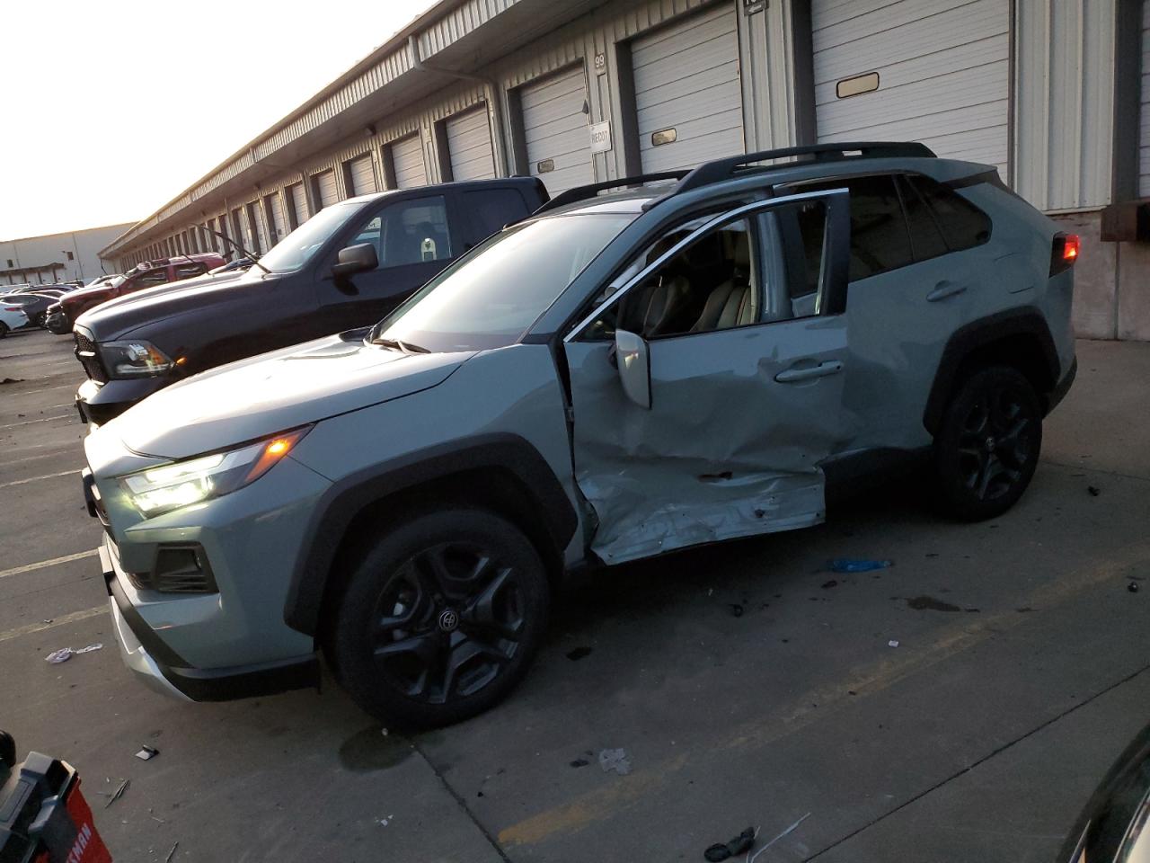 TOYOTA RAV4 ADVEN 2022