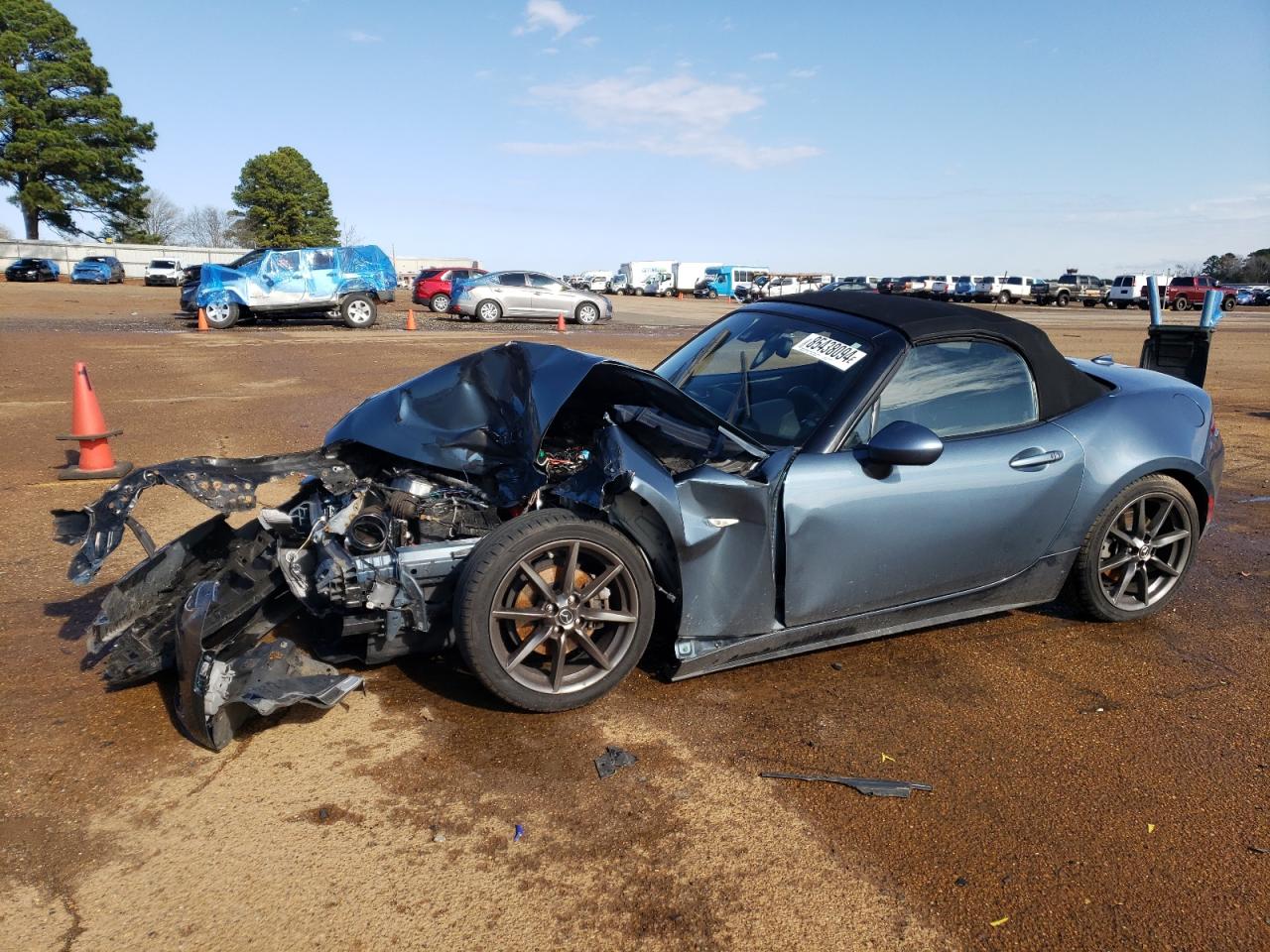 MAZDA MX-5 MIATA 2016