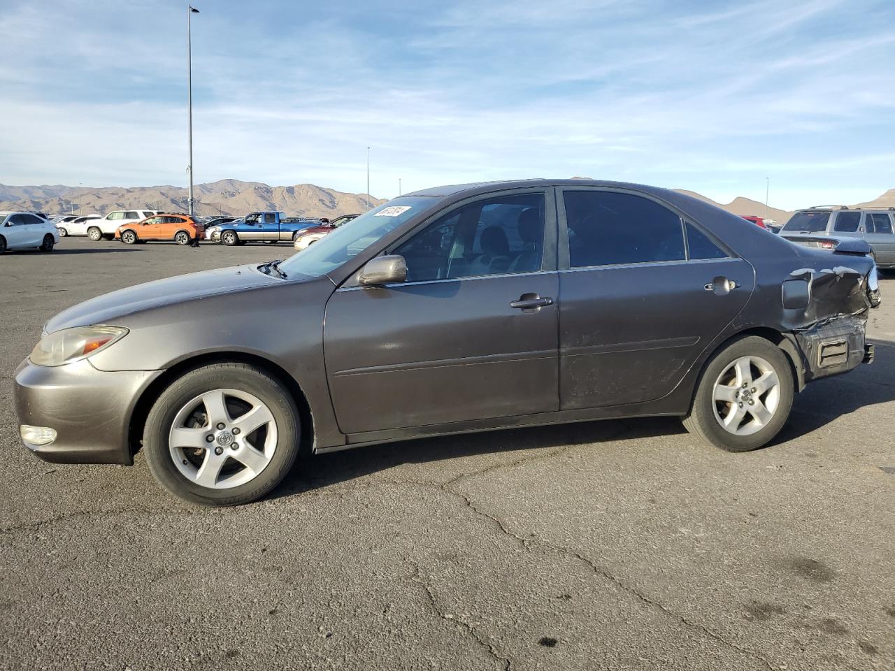 TOYOTA CAMRY LE 2003