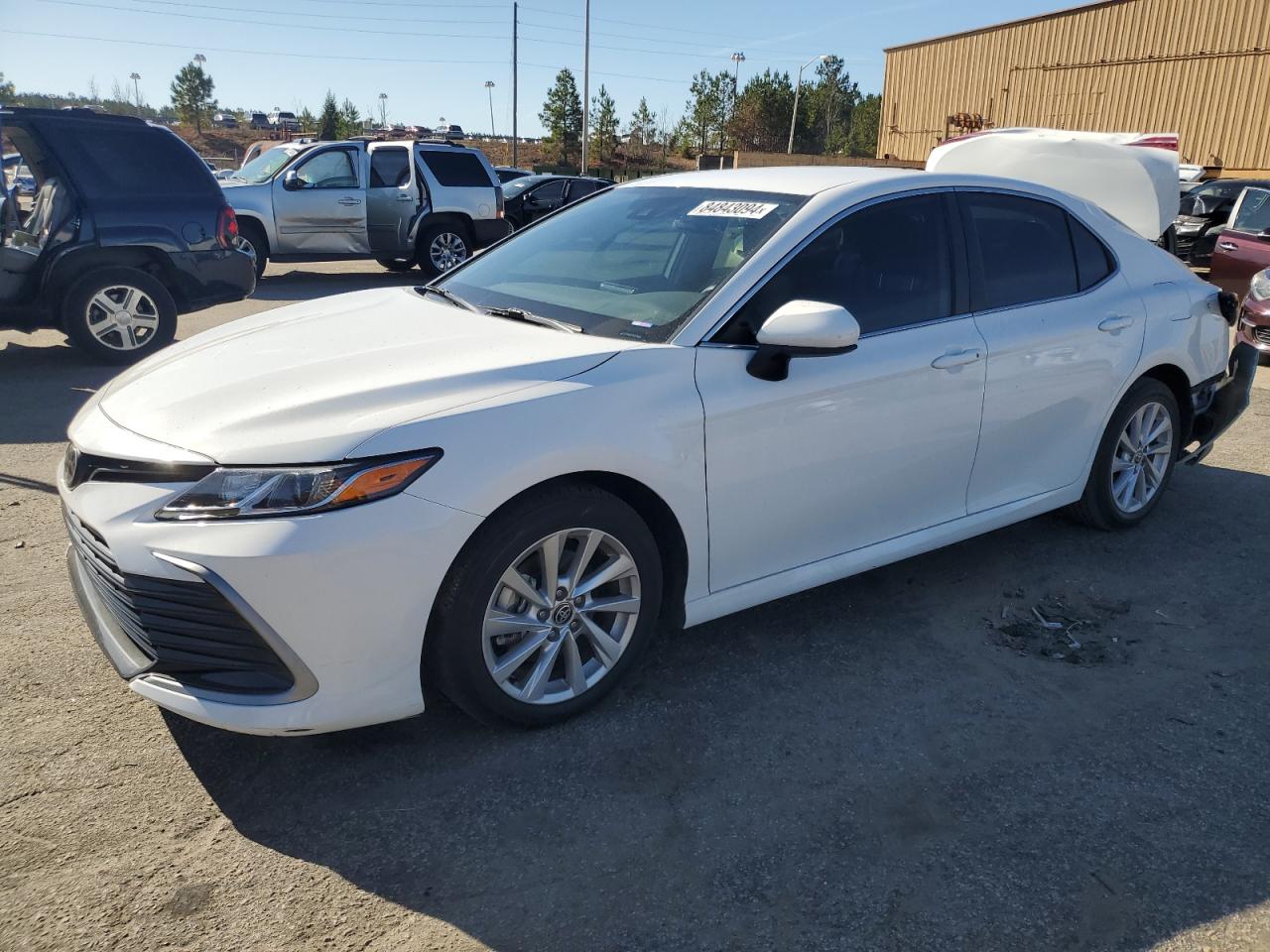 TOYOTA CAMRY LE 2021