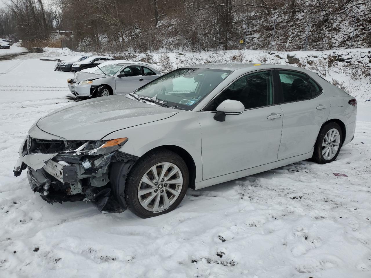 TOYOTA CAMRY LE 2022