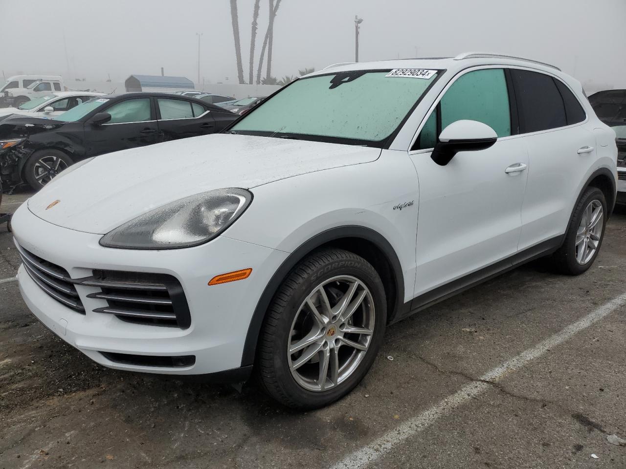 PORSCHE CAYENNE E- 2020