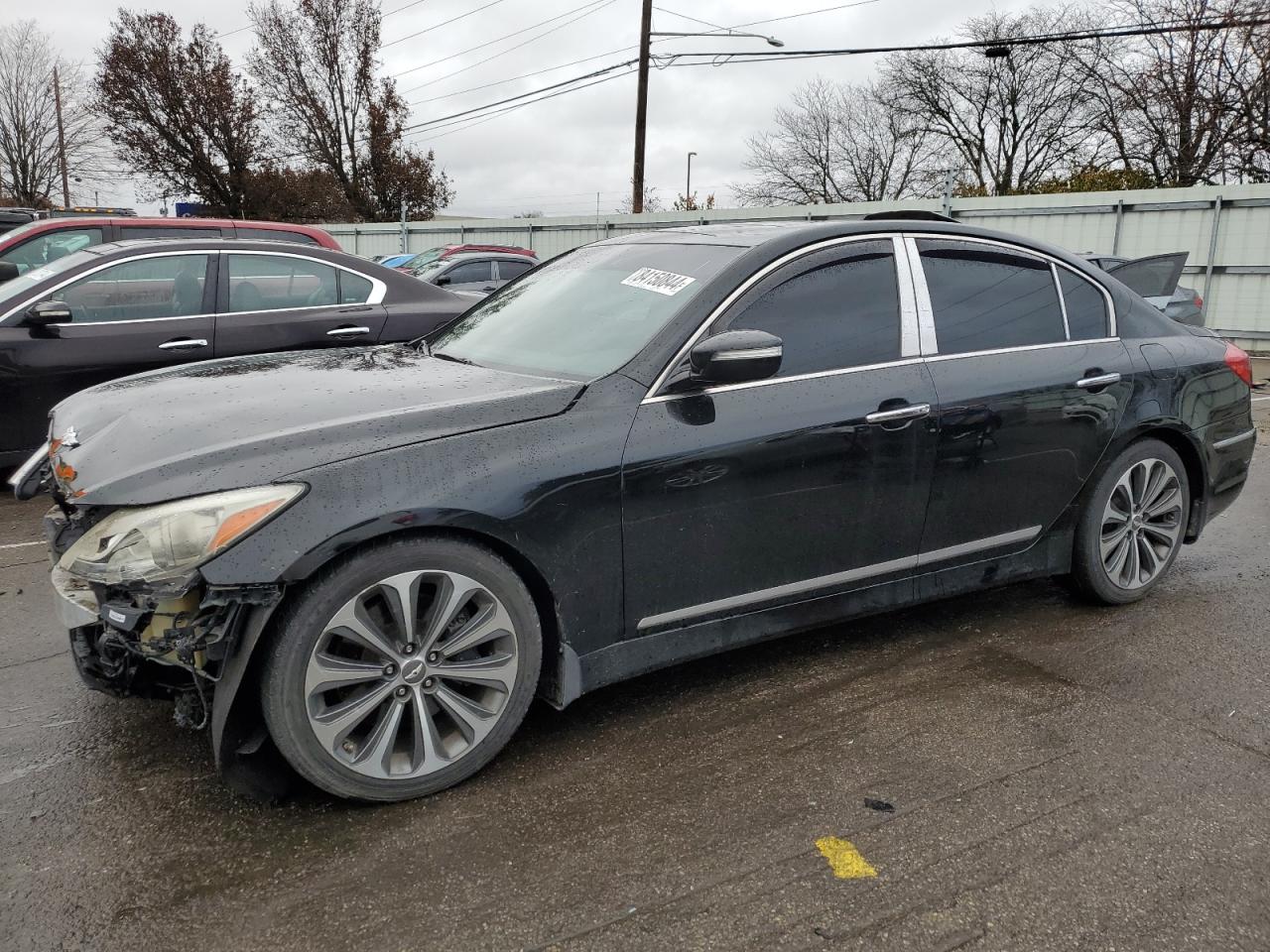 HYUNDAI GENESIS 5. 2013