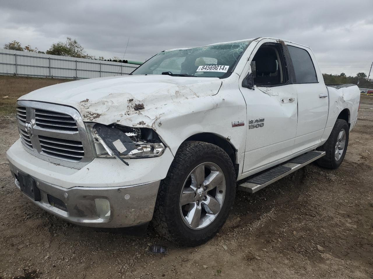 RAM 1500 SLT 2016