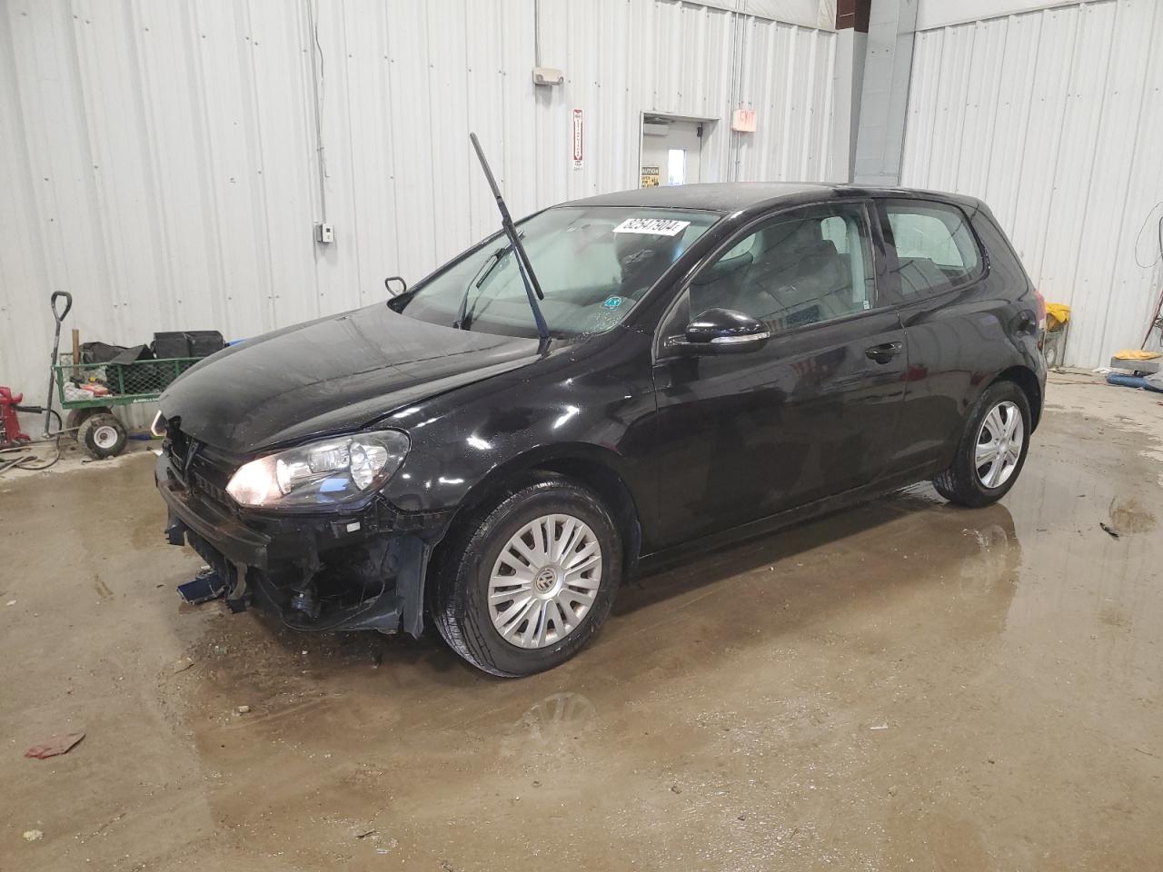 VOLKSWAGEN GOLF 2010